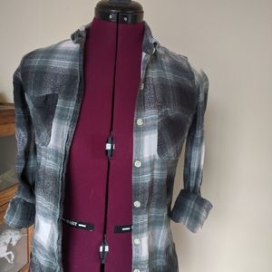 3/4 sleeve flannel shirt